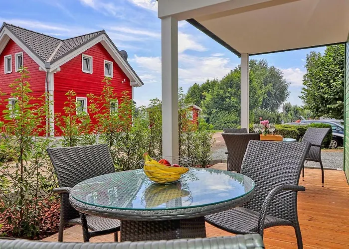 Vakantiehuis Seewolke 4 *